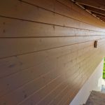 Décapage par aérogommage (sablage) d'une villa en bois à Arzier